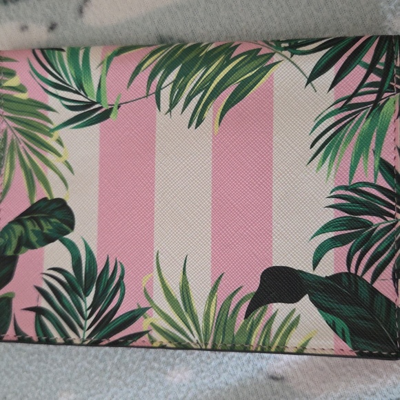 Victoria's Secret Pink and White Anchor Passport Wallet - Picture 2 of 7